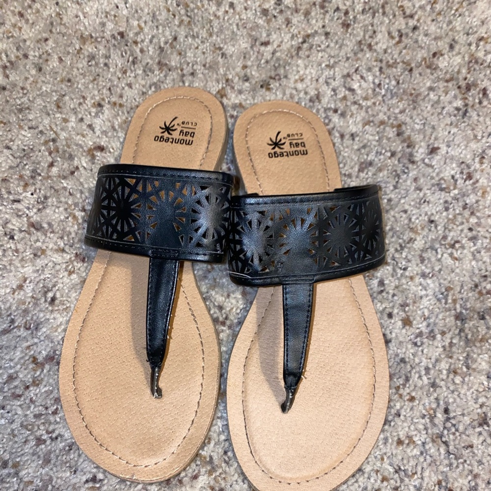 Black sandals